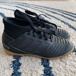 Adidas Young Kid Indoor Soccer Sneakers